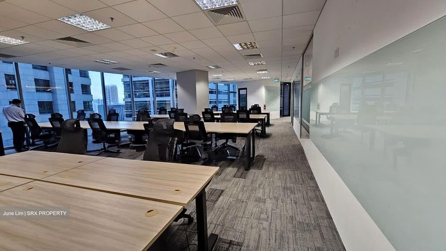 PLUS (D1), Office #539416631
